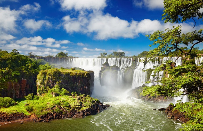 A Lenda das Cataratas Você conhece a lenda por trás dessa beleza natural cataratas